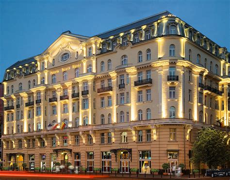 polonia palace hotel website